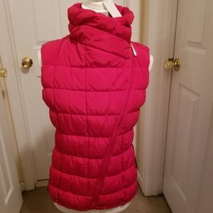 NWTWomens Calvin Klein Vest Red XS